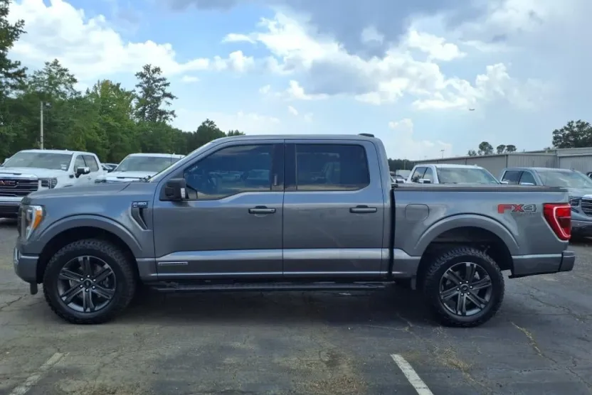 2023 Ford F-150 XL photo 1