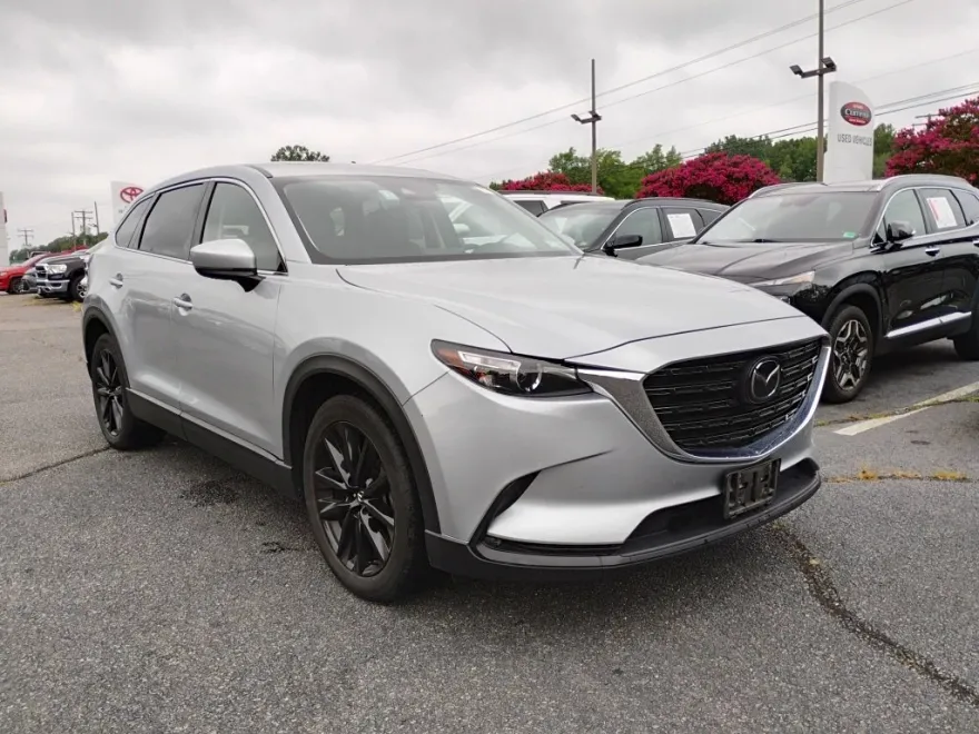 2023 Mazda CX-9 Touring photo 1