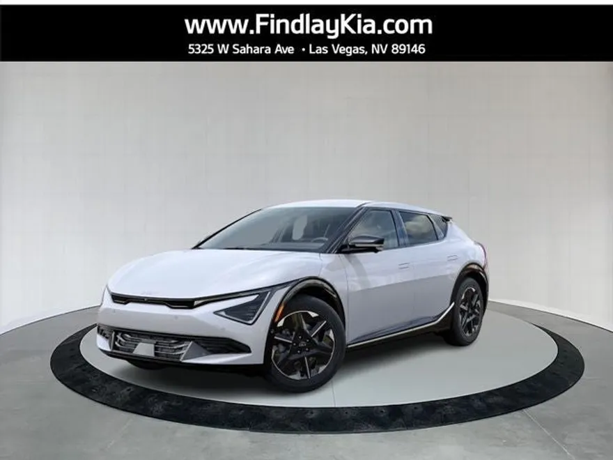 2025 Kia EV6 Wind photo 1