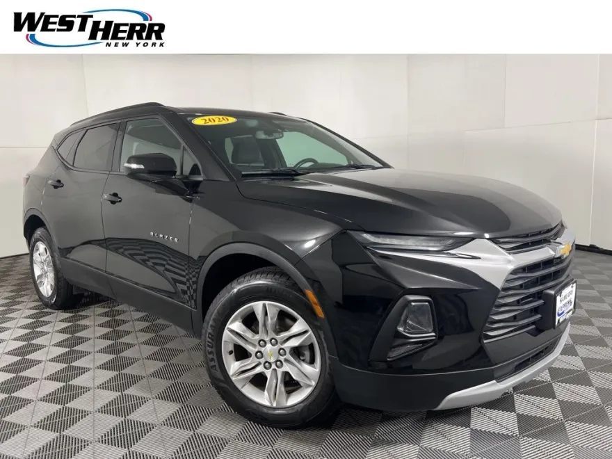 2020 Chevrolet Blazer 2LT photo 1