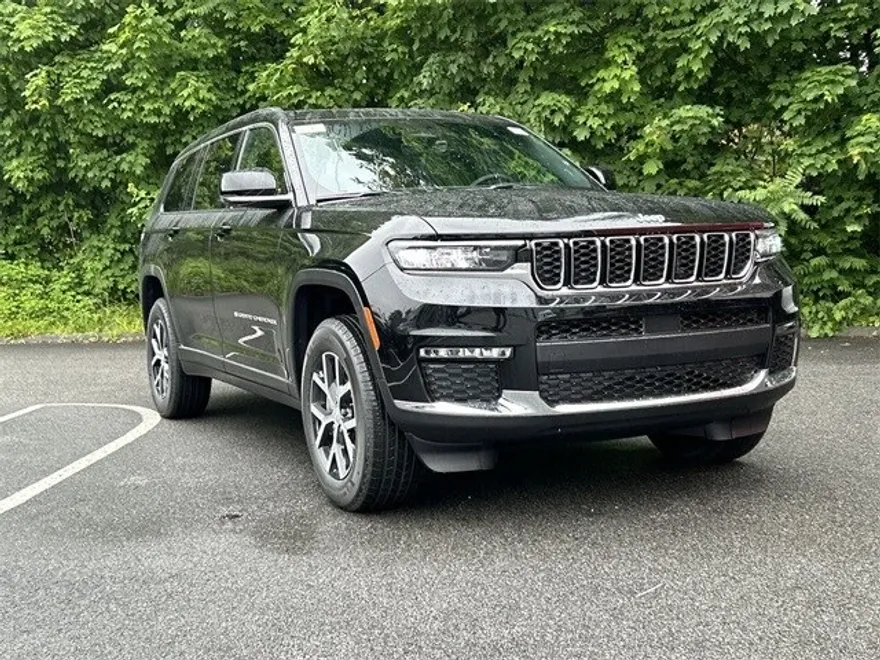 2025 Jeep Grand Cherokee Limited photo 1
