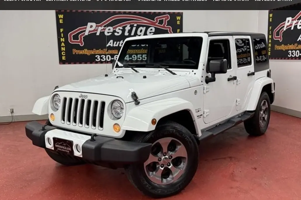 2016 Jeep Wrangler Unlimited Sahara photo 1