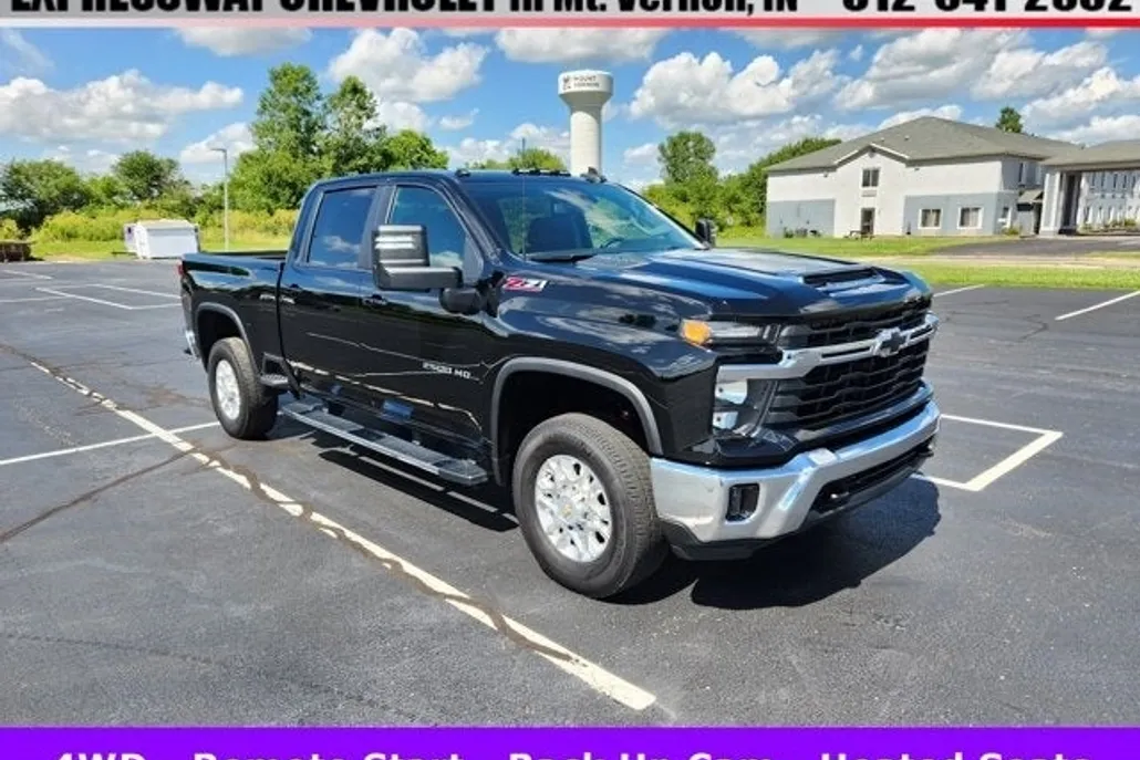 2024 Chevrolet Silverado 2500HD LT photo 1
