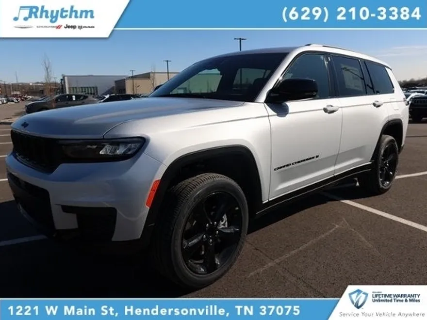 2025 Jeep Grand Cherokee Altitude photo 1