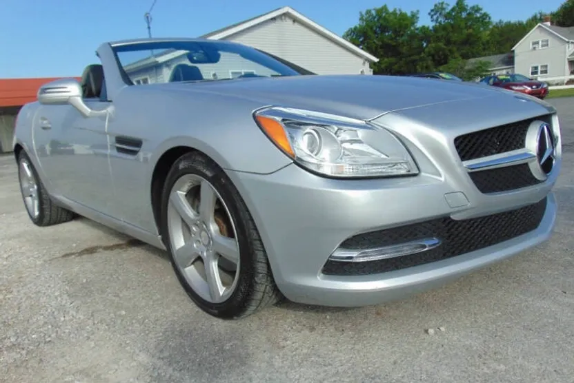 2013 Mercedes Benz SLK 250 photo 1