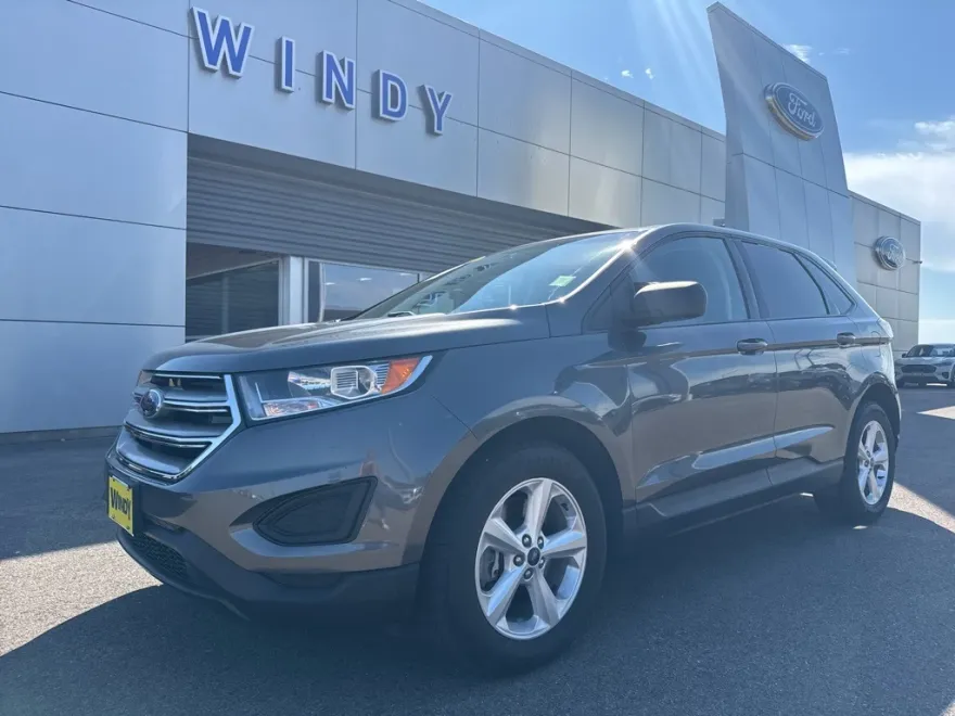 2018 Ford Edge SE photo 1