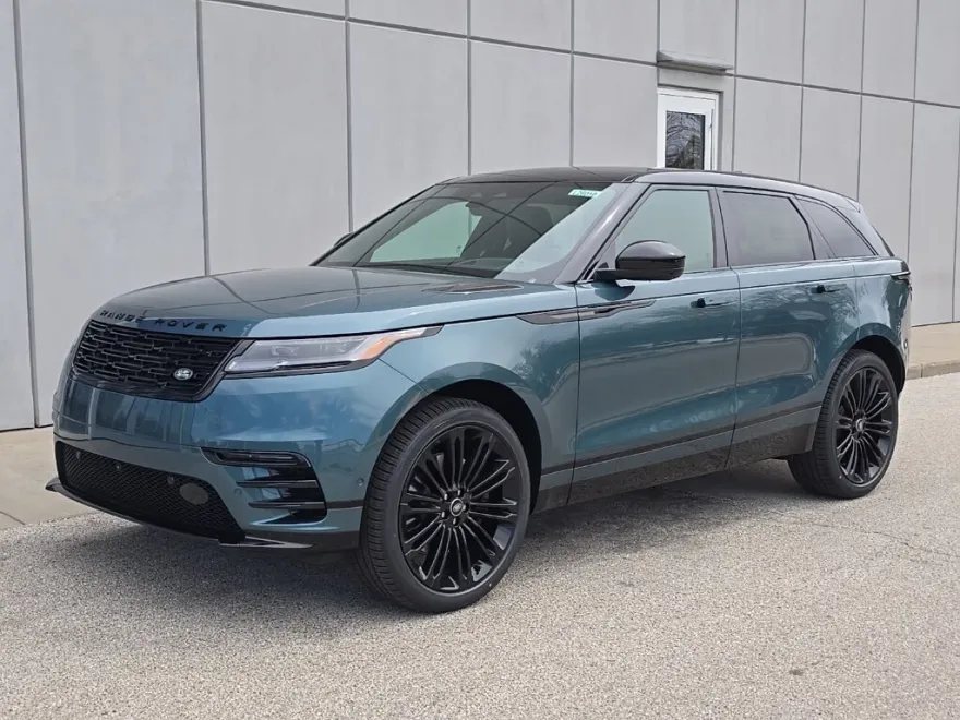 2026 Land Rover Range Rover Velar SE photo 1
