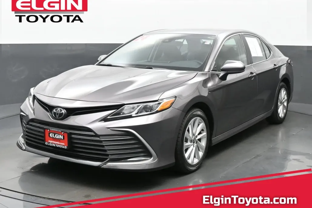 2024 Toyota Camry LE photo 1