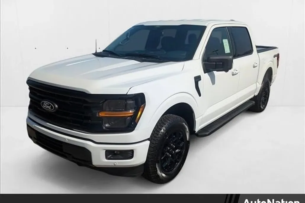 2025 Ford F-150 XLT photo 1