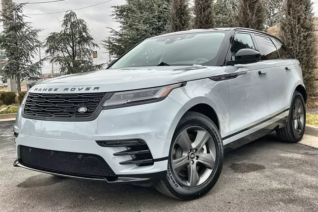 2025 Land Rover Range Rover Velar SE photo 1