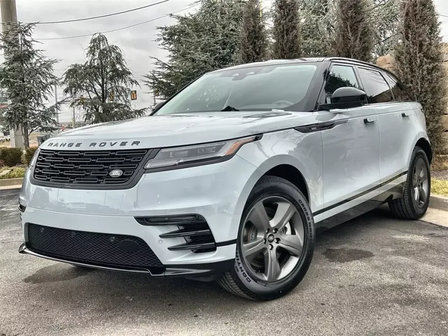 2025 Land Rover Range Rover Velar SE photo 1