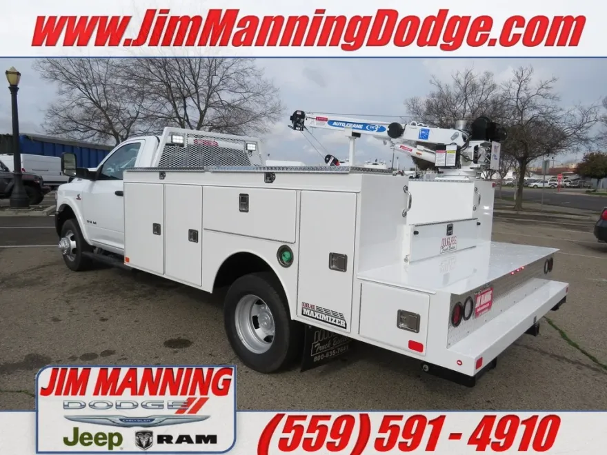 2022 Ram 3500 Tradesman photo 1