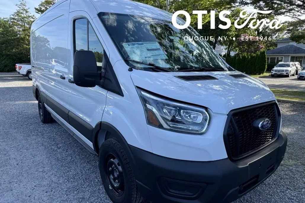 2025 Ford Transit photo 1