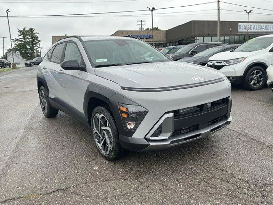 2026 Hyundai Kona SEL photo 1
