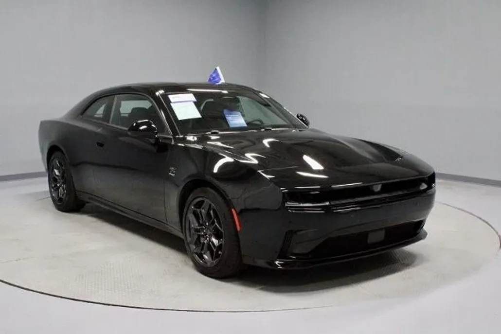 2025 Dodge Charger Daytona R/T photo 1
