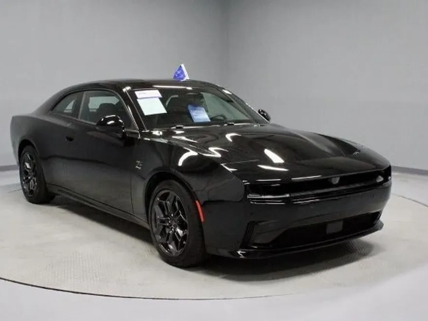 2025 Dodge Charger Daytona R/T photo 1