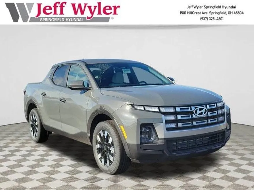2025 Hyundai Santa Cruz SE photo 1