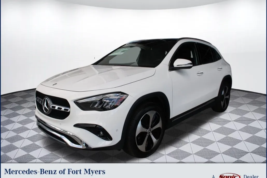 2026 Mercedes Benz GLA 250 photo 1