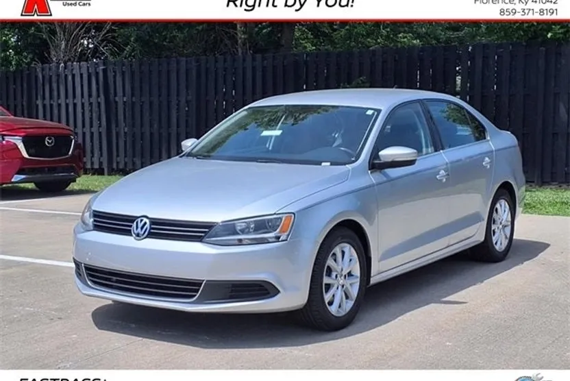 2014 Volkswagen Jetta 1.8T SE photo 1