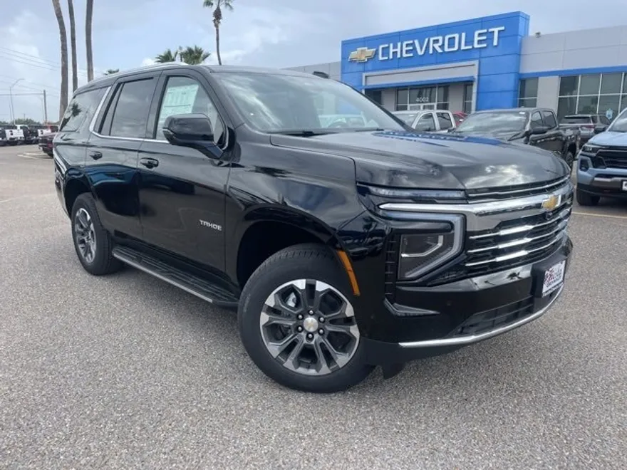 2025 Chevrolet Tahoe LT photo 1