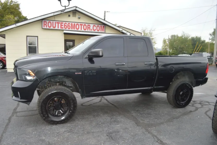 2015 Ram 1500 Tradesman photo 1