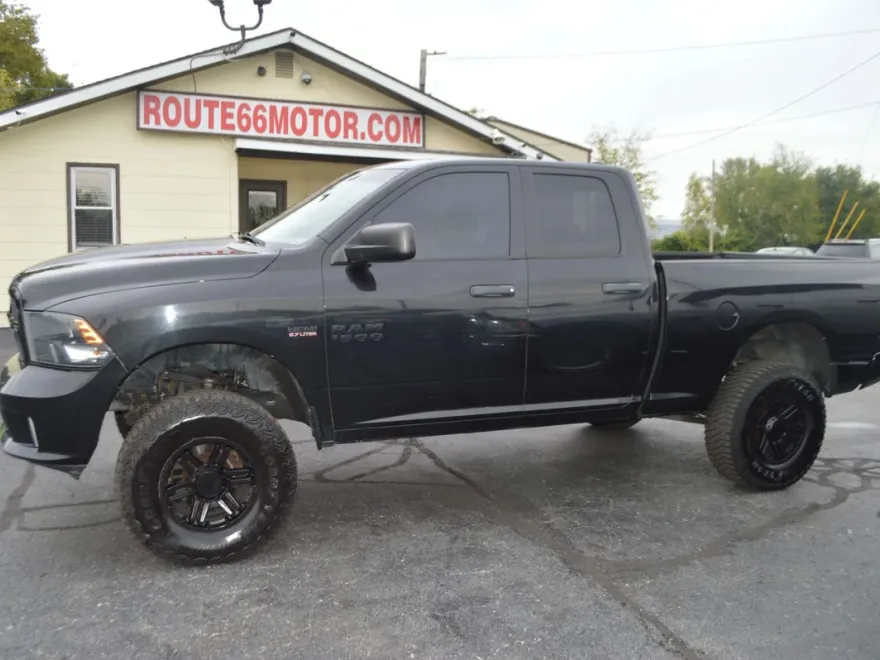 2015 Ram 1500 Tradesman photo 1