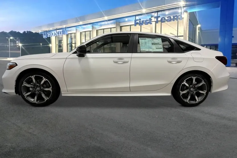 2026 Honda Civic Hybrid Sport Touring photo 1