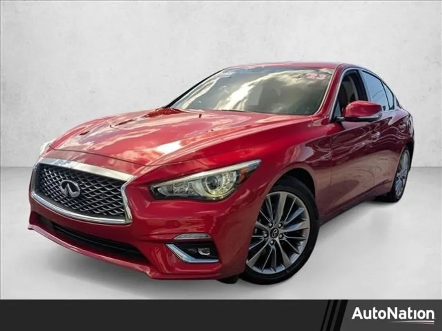 2023 Infiniti Q50 LUXE photo 1