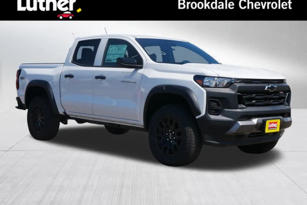 2026 Chevrolet Colorado Trail Boss photo 1