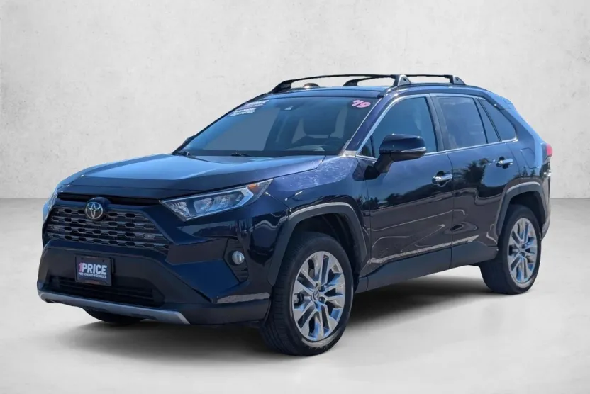 2019 Toyota RAV4 Limited photo 1