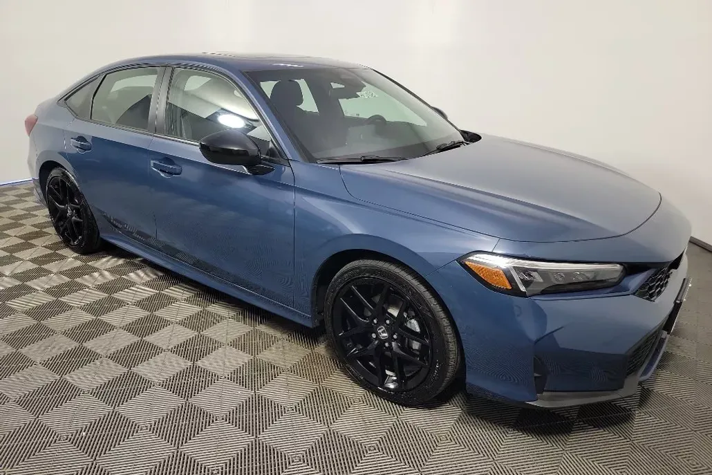 2025 Honda Civic Sport Touring Hybrid photo 1