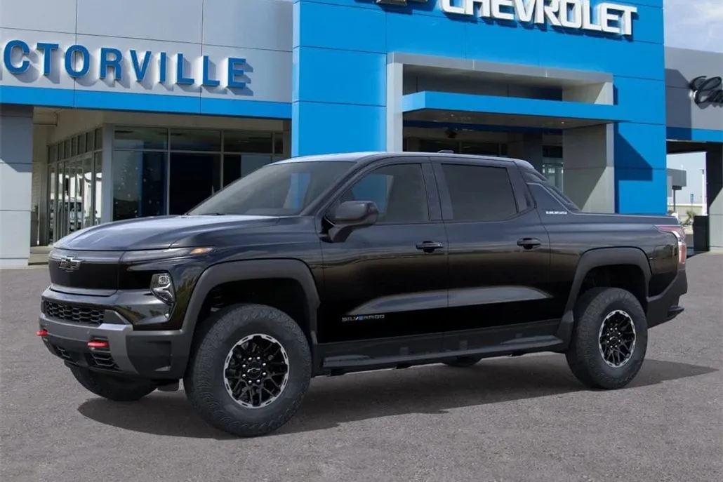 2026 Chevrolet Silverado EV Trail Boss photo 1