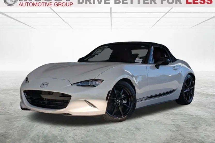 2022 Mazda MX-5 Miata Miata Grand Touring photo 1