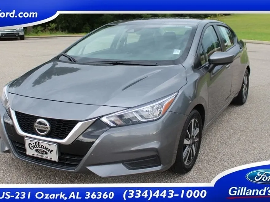 2022 Nissan Versa 1.6 SV photo 1