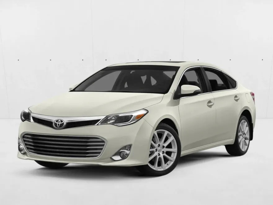 2015 Toyota Avalon XLE photo 1