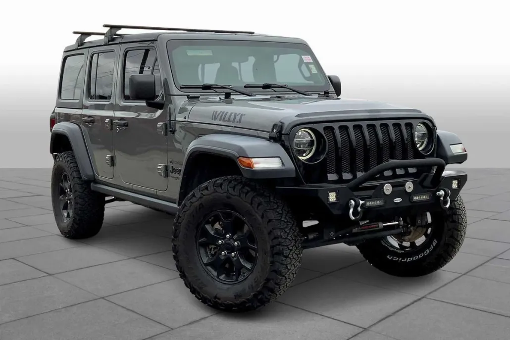 2020 Jeep Wrangler Unlimited Willys photo 1