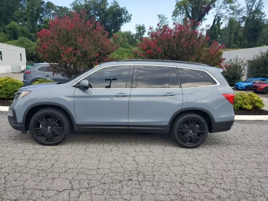 2022 Honda Pilot Special Edition photo 1