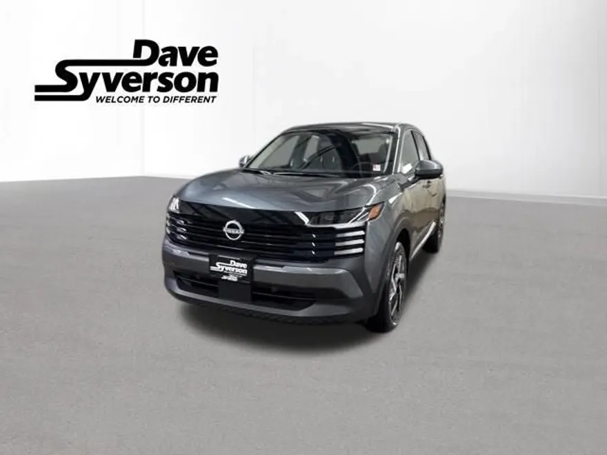 2025 Nissan Kicks SV photo 1