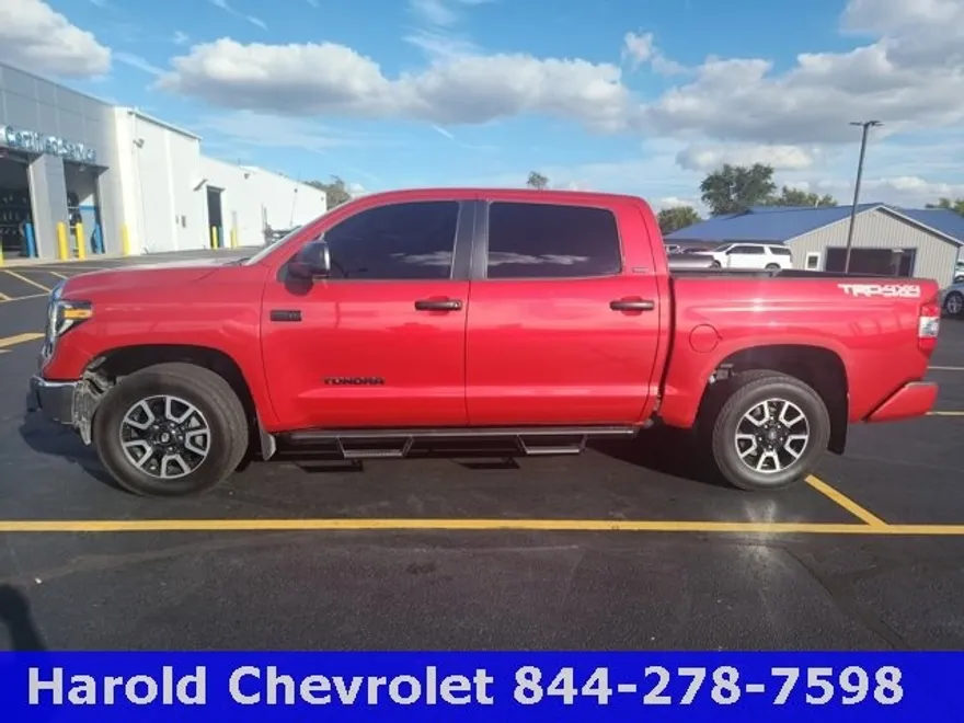 2019 Toyota Tundra SR5 CrewMax photo 1