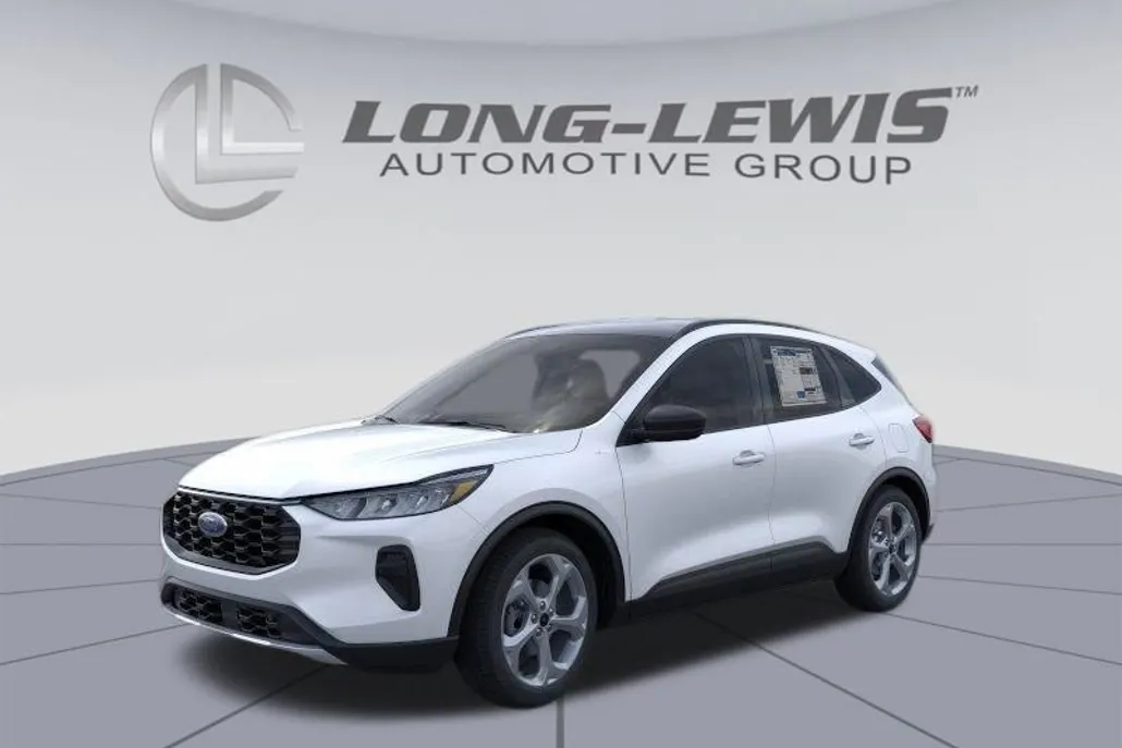 2026 Ford Escape ST-Line photo 1