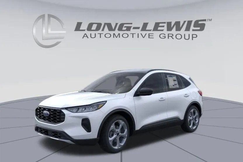 2026 Ford Escape ST-Line photo 1