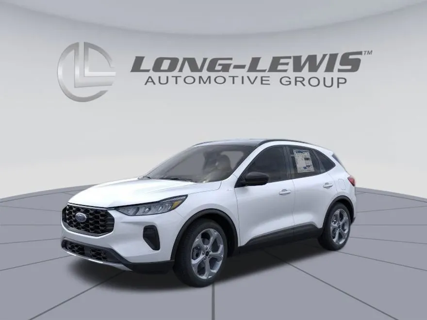 2026 Ford Escape ST-Line photo 1