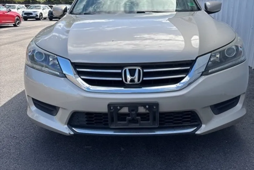 2013 Honda Accord LX photo 1