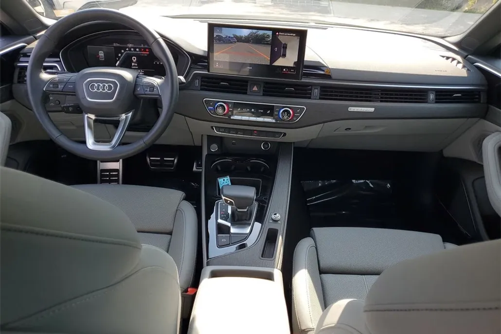 2025 Audi A5 45 S line Premium Plus Quattro photo 1