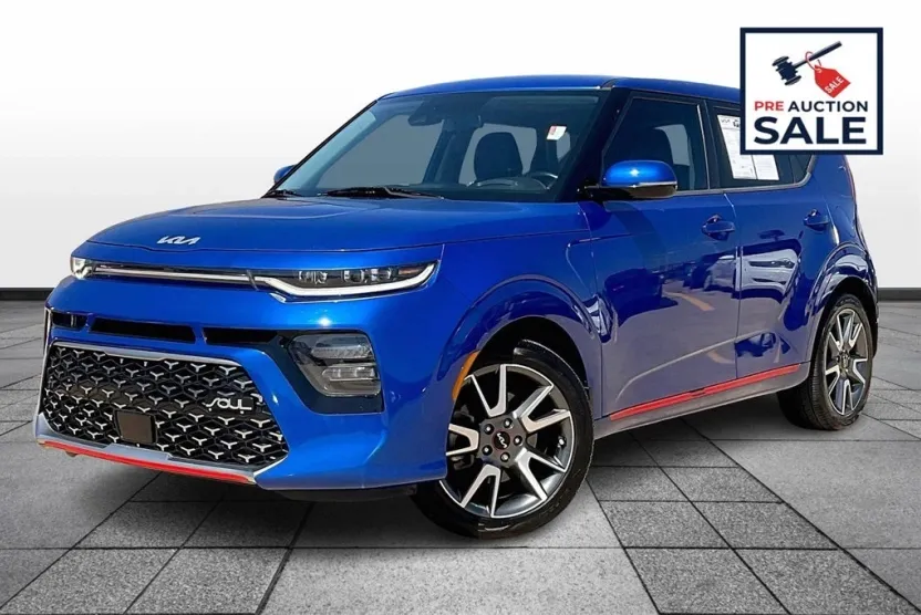 2022 Kia Soul GT-Line Turbo photo 1