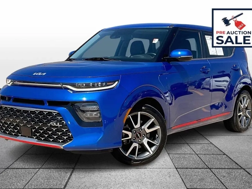 2022 Kia Soul GT-Line Turbo photo 1