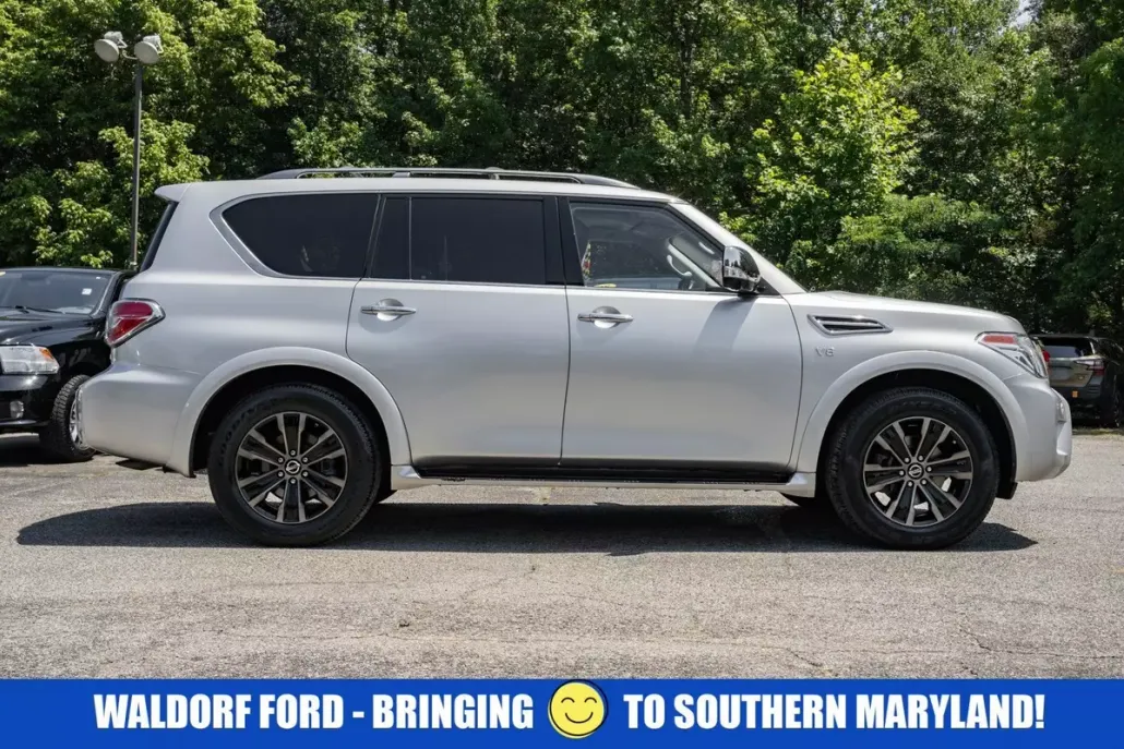 2019 Nissan Armada Platinum photo 1