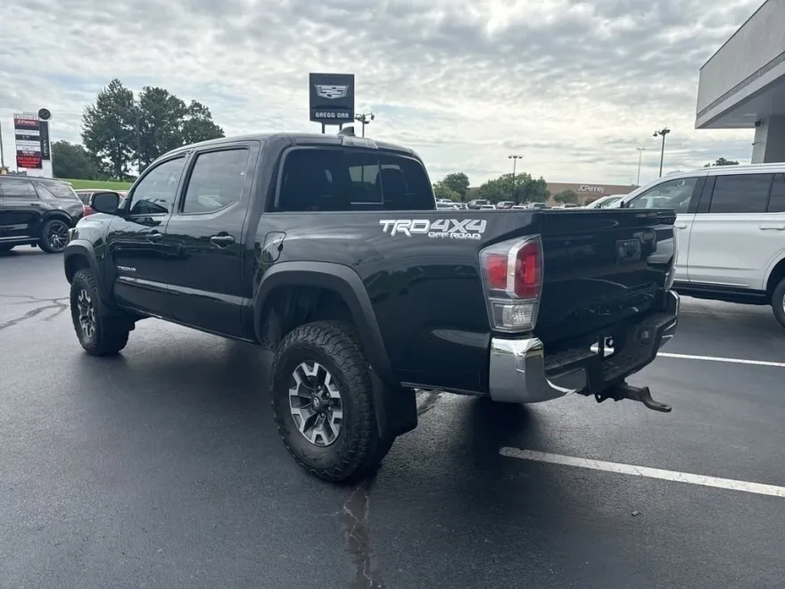 2023 Toyota Tacoma TRD Off-Road V6 4x4 photo 1