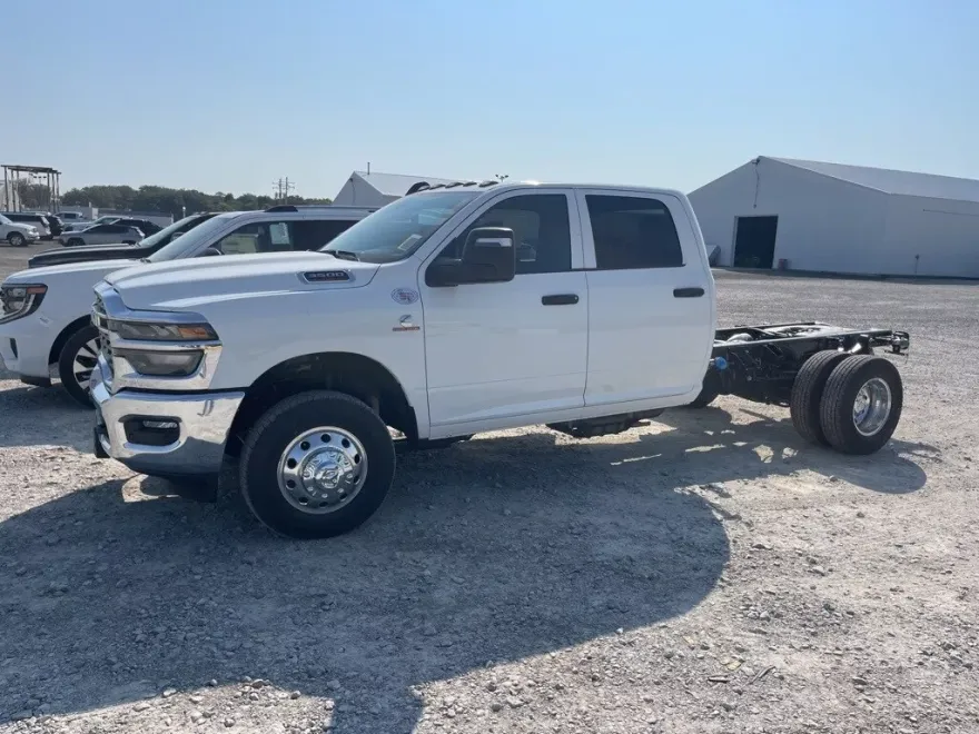 2026 Ram 3500 Tradesman photo 1
