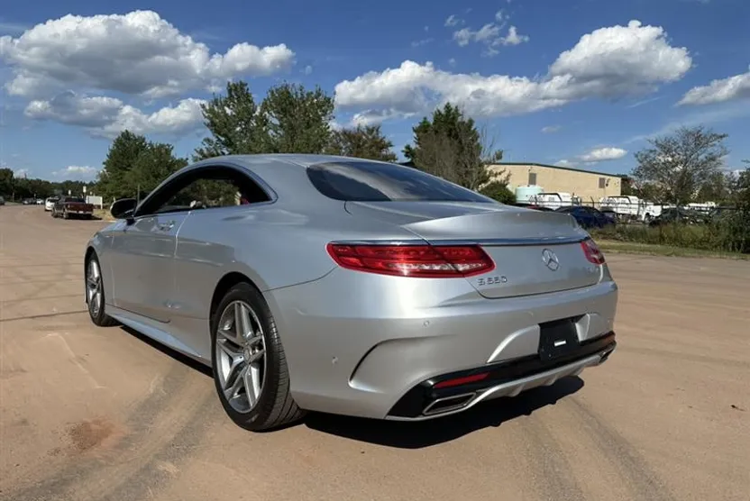 2016 Mercedes Benz S 550 photo 1